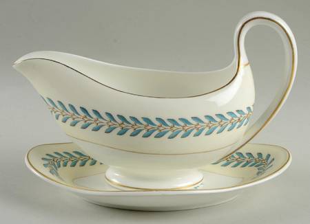 Woodstock (Gold Trim) Gravy Boat & Underplate/Relish