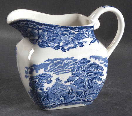 Woodland Creamer