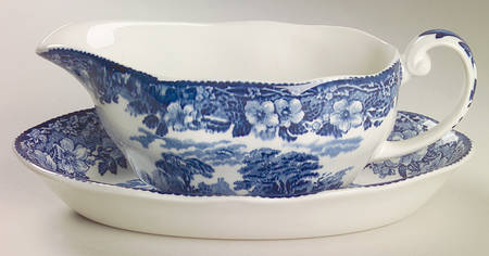 Woodland Gravy Boat & Underplate/Relish