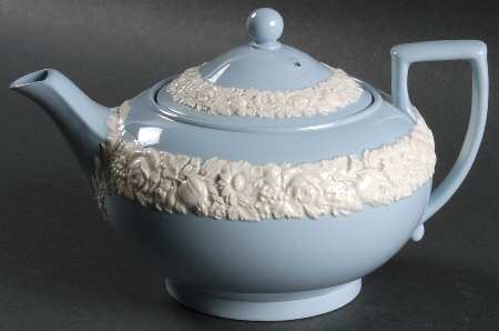 Rose (Cream Color on Lavender) Teapot & Lid