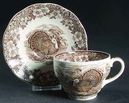 WW72 Flat Cup & Saucer Set