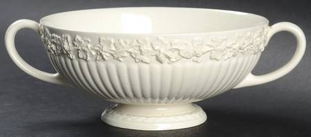 2804 (Edme, All Cream) Footed Cream Soup Bowl