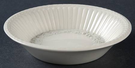 2804 (Edme, All Cream) Fruit/Dessert (Sauce) Bowl