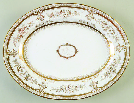 X2830 10" Oval Serving Platter