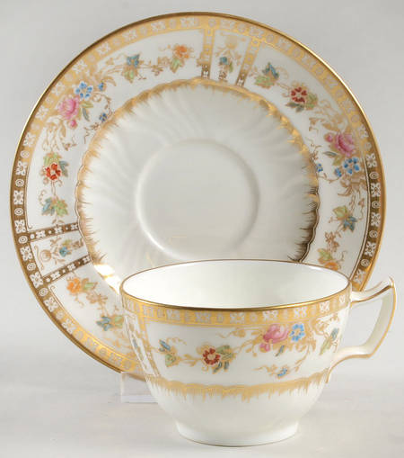 X3525 Flat Cup & Saucer Set