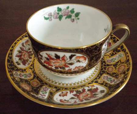 X6792 Footed Cup & Saucer Set