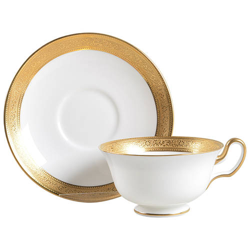X6849 Footed Cup & Saucer Set
