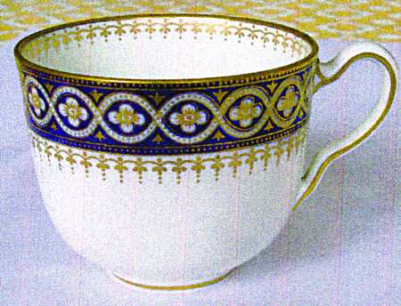 X8593 Flat Cup