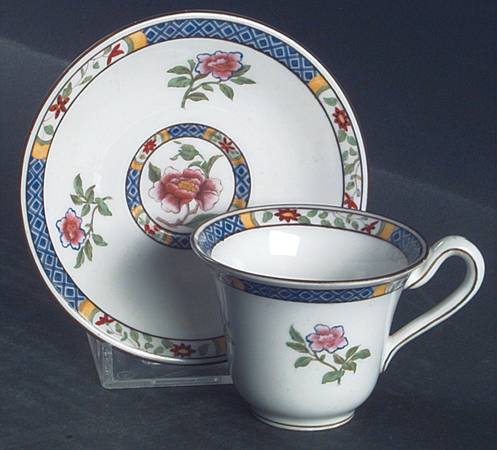 X9231 Flat Demitasse Cup & Saucer Set