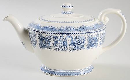 Yale University Blue (Not Embossed) Teapot & Lid