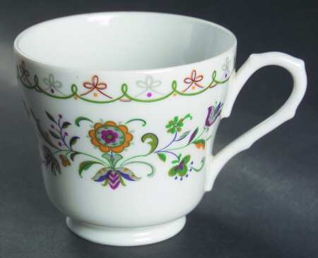 Botanica Footed Cup