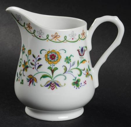 Botanica Creamer