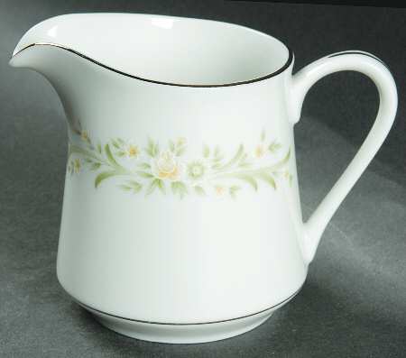 Fontana Creamer