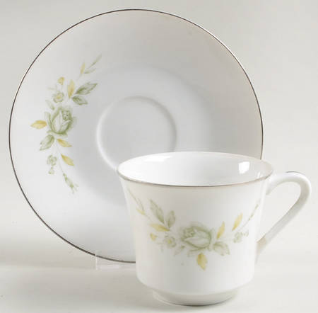 Flat Cup & Saucer Set