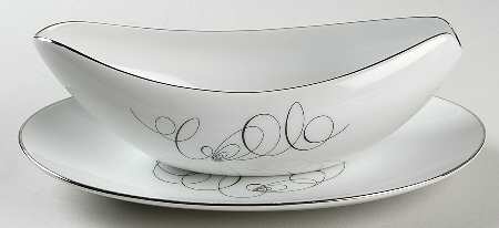 Moderne Gravy Boat & Underplate