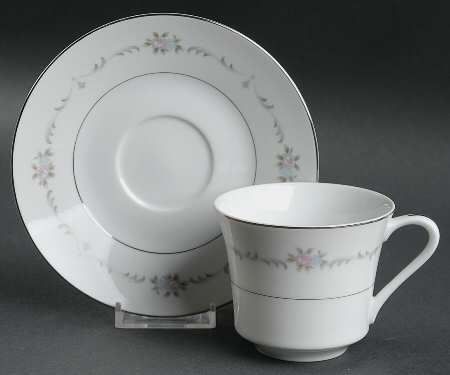 Valencia Flat Cup & Saucer Set