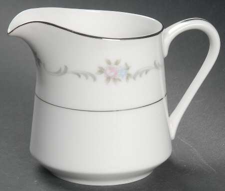 Valencia Creamer