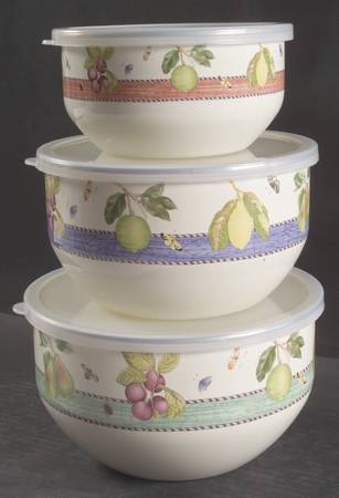 Sarah's Garden 3 Pc Metal Bowl & Plastic Lid (5 3/4", 7", 7 3/4")