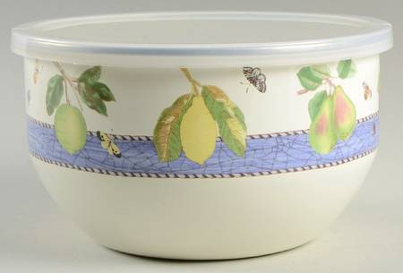Sarah's Garden 7" Metal Bowl & Plastic Lid