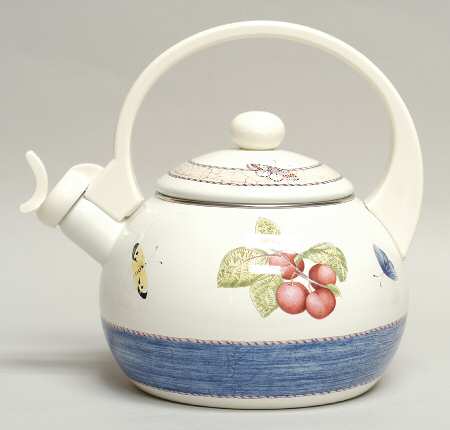 Sarah's Garden Metal Kettle & Lid