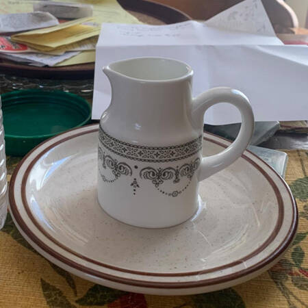 WW96 Creamer