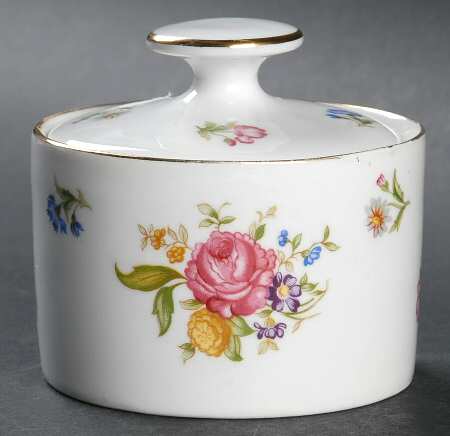 Mignon (Smooth Edge) Sugar Bowl & Lid