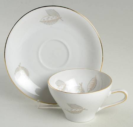 WIG260 Flat Cup & Saucer Set