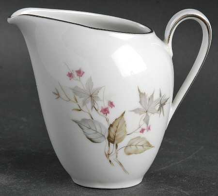 WIG262 Creamer
