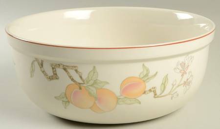 Peach 9" Salad Serving Bowl
