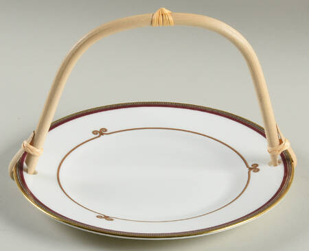 Glenmont 5 3/8"-5 5/8" Bamboo Handled Serving Plate  HC