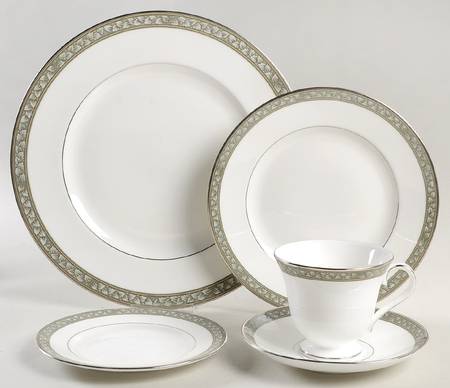Laurel 5 Piece Place Setting