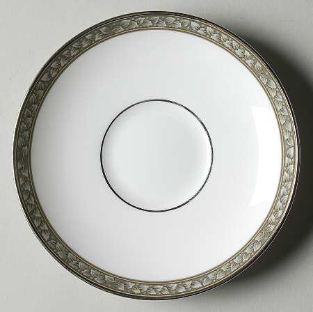 Laurel Saucer