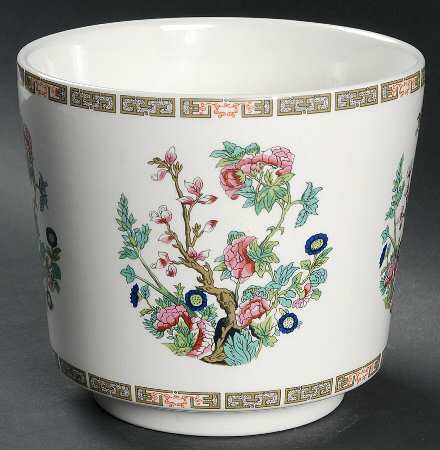 WW112 Medium Planter