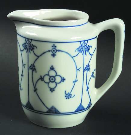WIG270 (Smooth, Flared Rim) Creamer