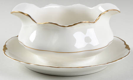 C2043 Round Gravy Boat/Attached Underplate