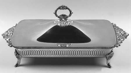 Baroque (Silverplate, Hollowware, Older) Bake and Serve Buffet Dish with Liner