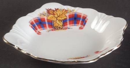Royal Canadian Tartan 4" Square Sweet Meat