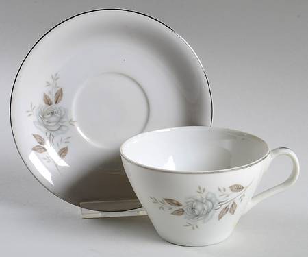 WNR1 Flat Cup & Saucer Set