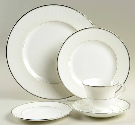 Lismore Platinum 5 Piece Place Setting