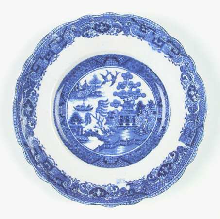 Willow Blue (Scalloped, No Trim) by Wedgwood
