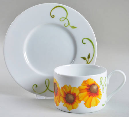 Lyrical Blooms Flat Cup & Saucer Set
