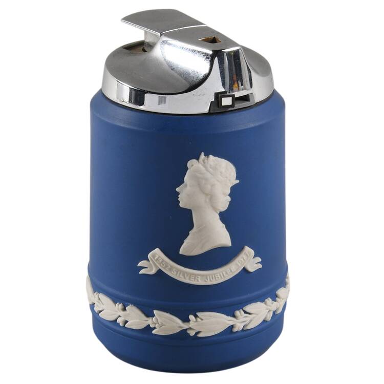 Queen Elizabeth on Royal Blue Jasperware Executive Cigarette Lighter