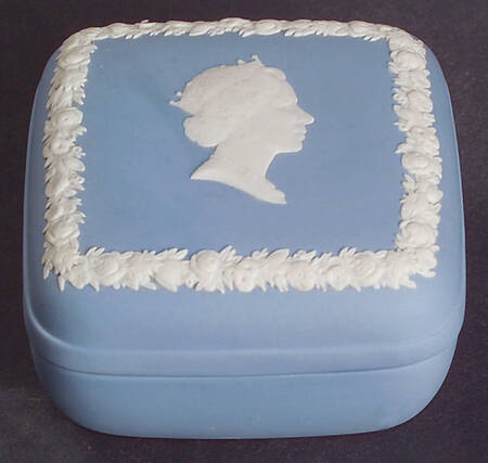 Queen Elizabeth II on Lavender Jasperware Square Box with Lid