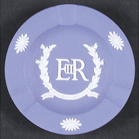Queen Elizabeth II on Lavender Jasperware 3 Slot Round Ashtray