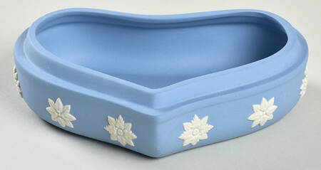 Queen Elizabeth II on Lavender Jasperware Heart Shape Box No Lid