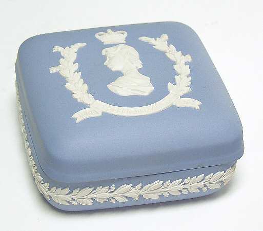 Queen Elizabeth II on Lavender Jasperware Square Box & Lid