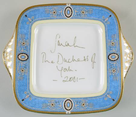 Madeleine Square Handled Cake Plate
