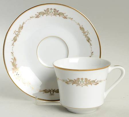 Wakefield Flat Cup & Saucer Set
