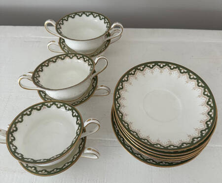 X4804 Footed Cup & Saucer Set