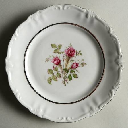 WIG302 Salad Plate